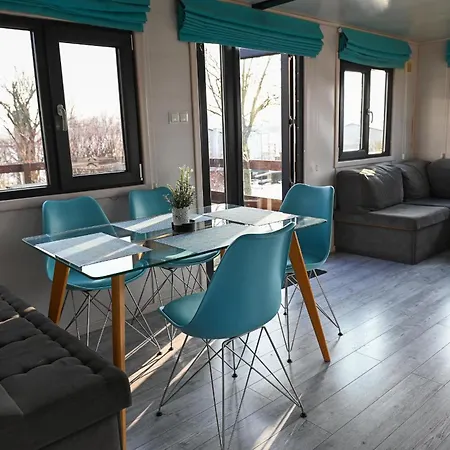 - Eiderufer 3 * Suderstapel