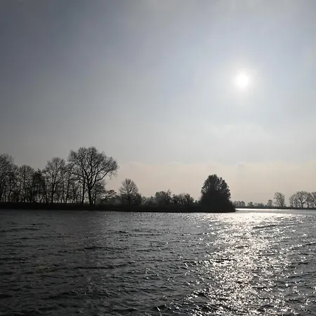 - Eiderufer 3 * Suderstapel