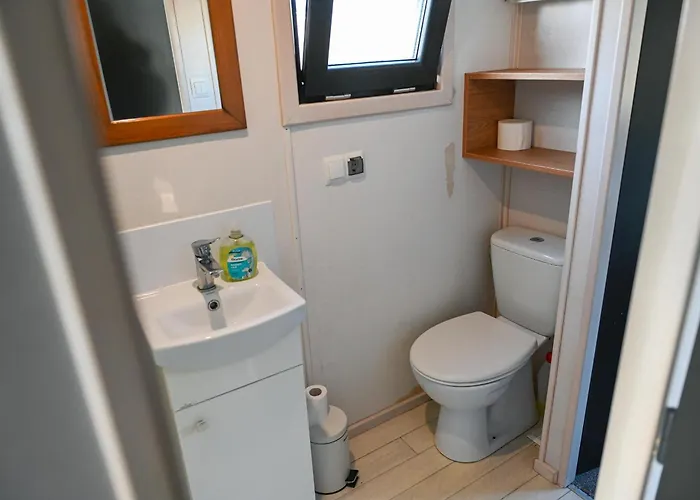 - Eiderufer 3 * Suderstapel