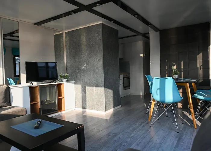 - Eiderufer 3 * Suderstapel